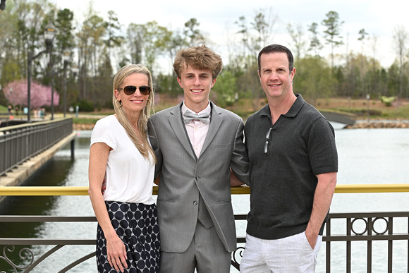 CRHS_PROM_2025_020